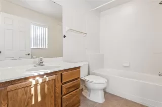 Photo #3: O6370160 Listing 