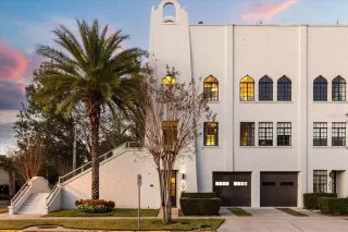 Photo #1: O6370285 Listing 