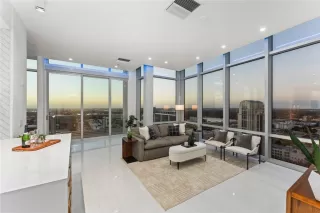 Photo #3: O6370547 Listing