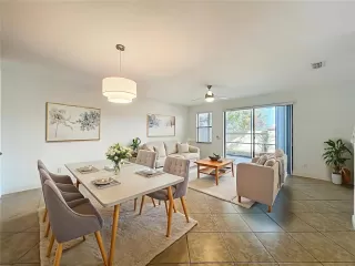 Photo #2: O6370691 Listing