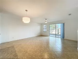 Photo #3: O6370691 Listing