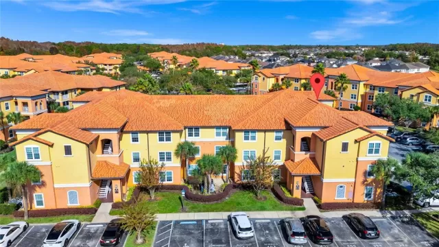 MLS: O6370819 Condo For Sale