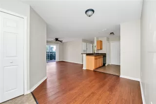 Photo #2: O6370819 Listing