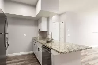 Photo #3: O6370860 Listing 