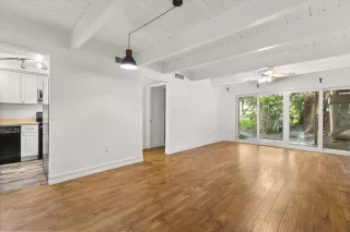 Photo #2: O6371013 Listing