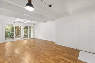 Photo #4: O6371013 Listing