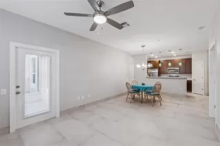 Photo #5: O6371085 Listing