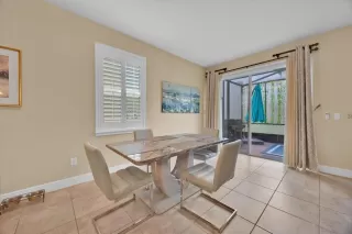 Photo #5: O6371153 Listing