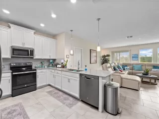 Photo #2: O6371264 Listing 