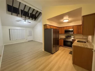 Photo #5: O6371458 Listing 