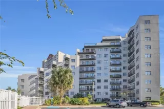 Photo #3: O6371478 Listing