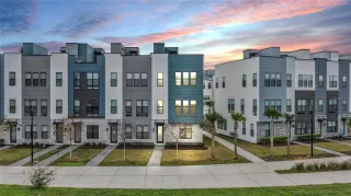 Photo #1: O6371559 Listing