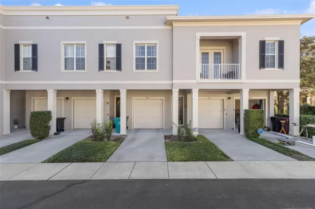 MLS: O6371663 Condo For Sale