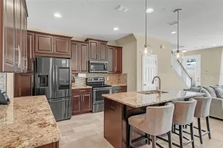 Photo #4: O6371769 Listing 