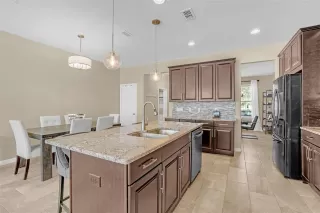 Photo #5: O6371769 Listing 