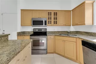 Photo #3: O6371832 Listing 