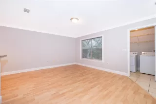 Photo #5: O6371903 Listing 