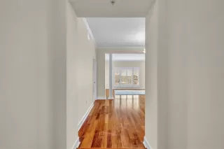 Photo #1: O6372031 Listing