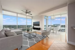 Photo #1: O6372196 Listing