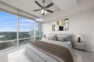 Photo #2: O6372196 Listing