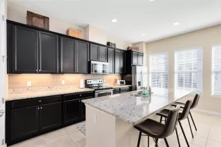 Photo #3: O6372201 Listing