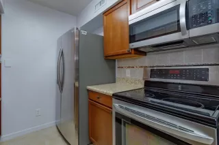 Photo #3: O6372329 Listing 