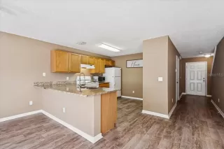 Photo #5: O6372330 Listing 