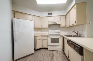 Photo #5: O6372392 Listing 