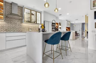 Photo #1: O6372407 Listing 