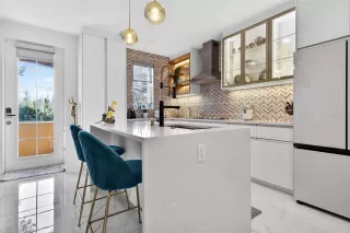 Photo #3: O6372407 Listing 