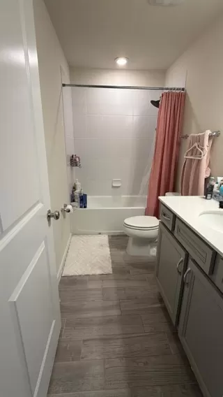 Photo #3: O6372413 Listing