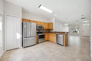 Photo #3: O6372429 Listing 