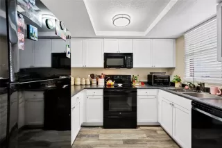 Photo #6: O6372476 Listing