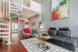 Photo #2: O6372615 Listing 