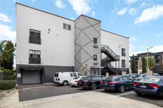 More Details about MLS # O6372667 : 62 W COLONIAL DRIVE UNIT 301