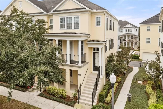 MLS: O6372696 Condo For Sale