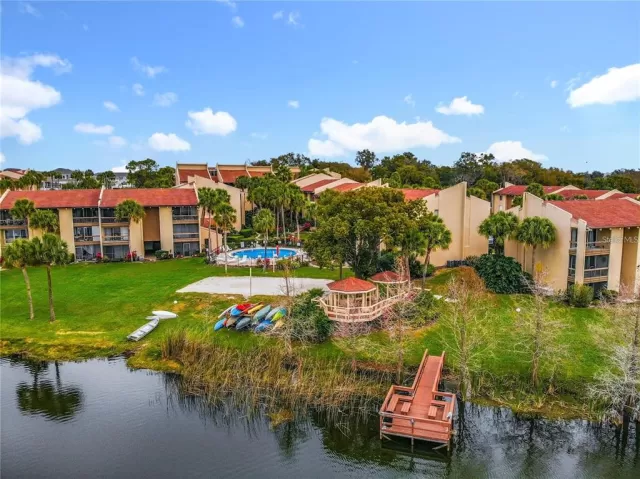 MLS: O6372813 Condo For Sale