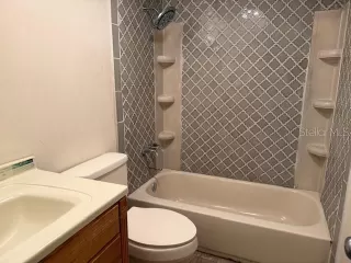 Photo #3: O6372843 Listing