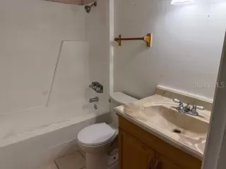 Photo #5: O6372843 Listing