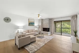 Photo #3: O6373016 Listing 