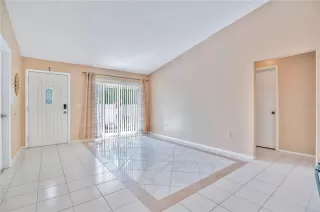 Photo #4: O6373082 Listing 