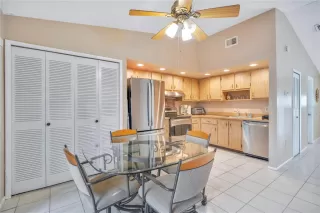 Photo #6: O6373082 Listing 