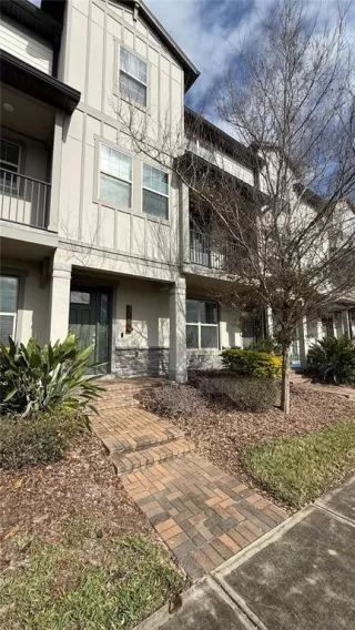 Photo #1: O6373281 Listing 