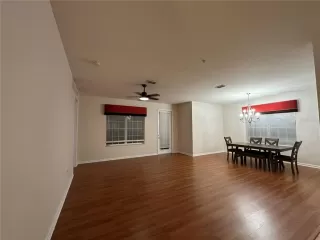 Photo #5: O6373285 Listing 