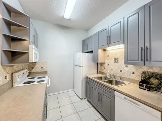 Photo #2: O6373312 Listing 