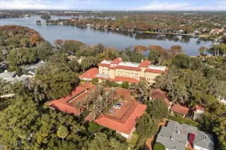 Photo #1: O6373348 Listing 