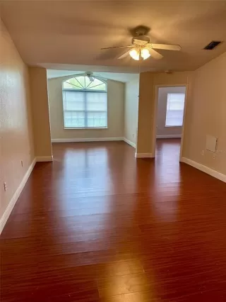 Photo #2: O6373604 Listing 