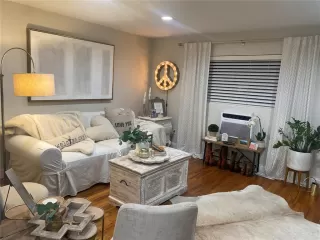 Photo #3: O6373680 Listing 