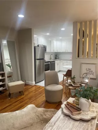 Photo #6: O6373680 Listing 