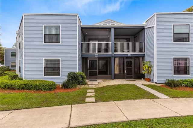 MLS: O6373869 Condo For Sale